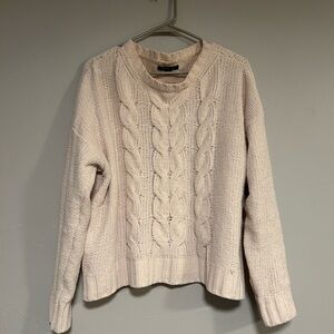 Women’s Chunky Knit Sweater